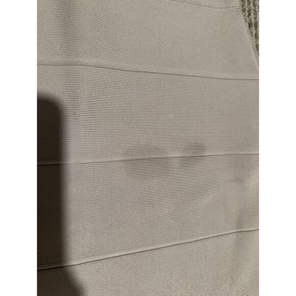 BCBGMaxazria Mini Bandage Skirt in Khaki Small Size NWT - Picture 4 of 9